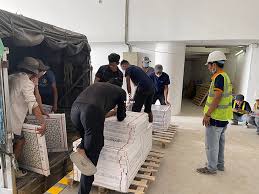 hình ảnh giao nhận gạch